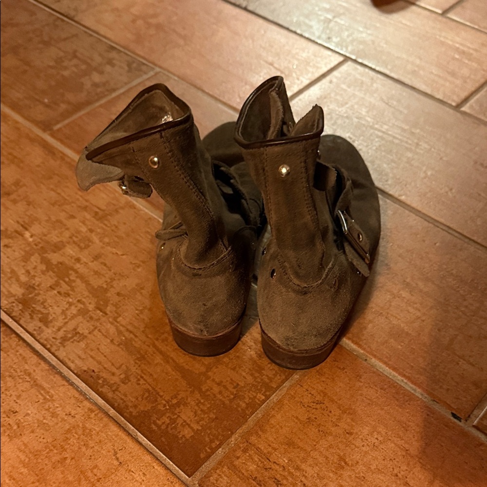 Golden Goose Brown / Taupe Ankle Boots - Picture 6 of 8